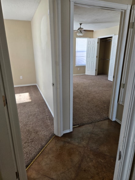 Building Photo - 22548 OK-49