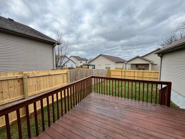 Building Photo - 409 Ella Rae Ln