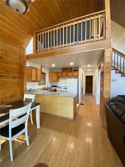 Building Photo - 1811 Zermatt Dr