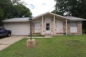 Primary Photo - 2315 McCormick St