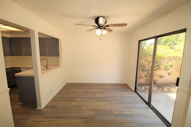 Building Photo - Updated La Ventana Condominium