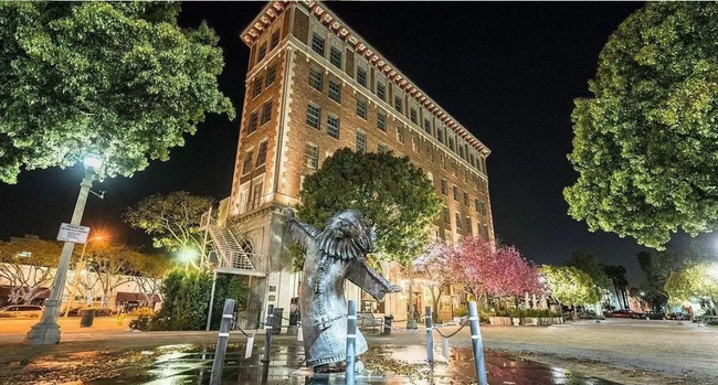 Culver Hotel features frequent live entertainment (pre/post COVID). Next to movie theater - 3647 Jasmine Ave