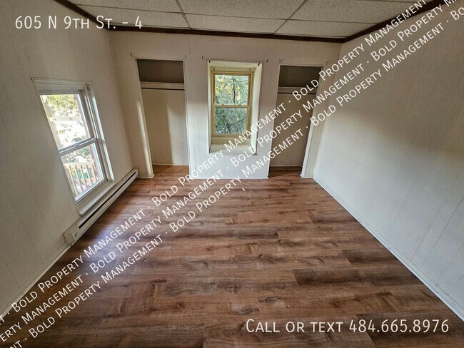 Building Photo - 605 N 9th St