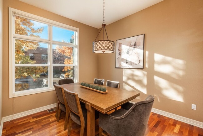 Building Photo - 1684 Fillmore St