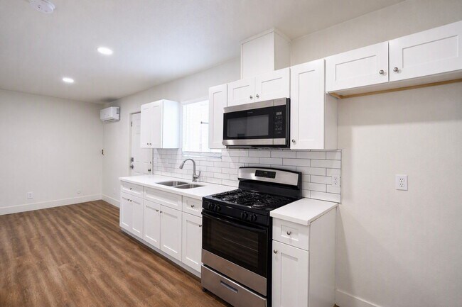 Building Photo - 10637 Sagittarius Dr