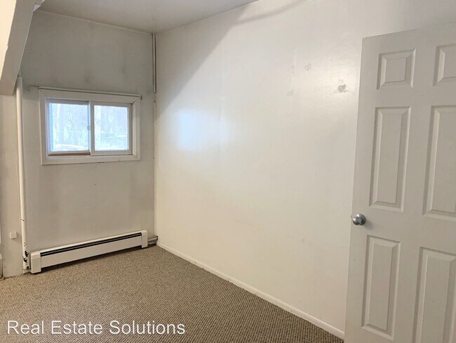 Building Photo - 2906 Willow St