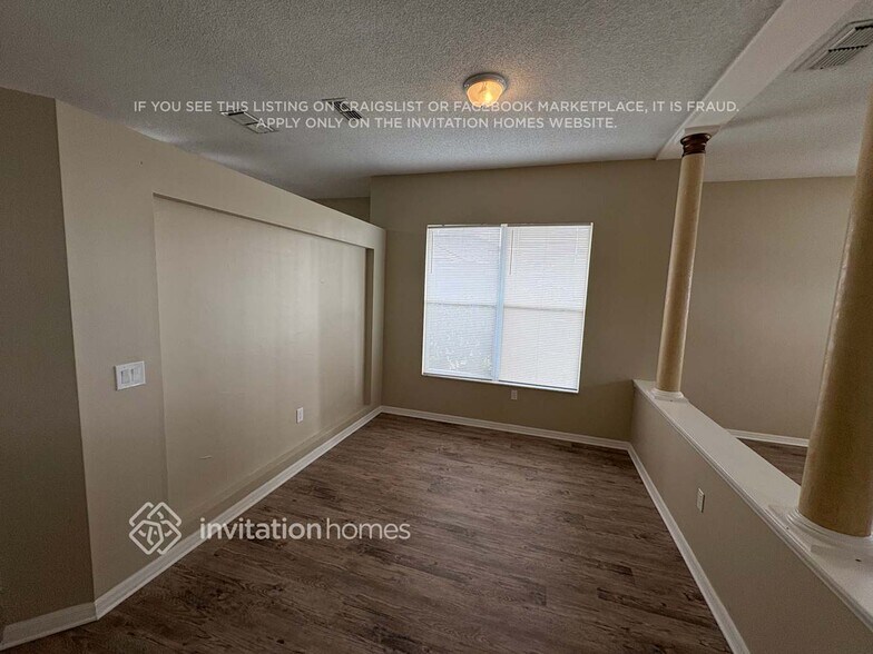 Building Photo - 4505 Bedford Ct E