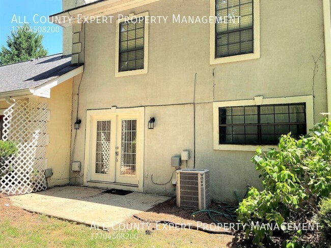Building Photo - 3758 Sidney Lanier Blvd