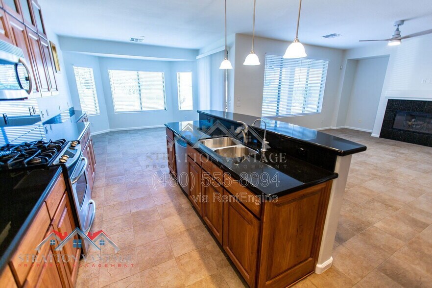 Building Photo - 5374 W Buckskin Dr