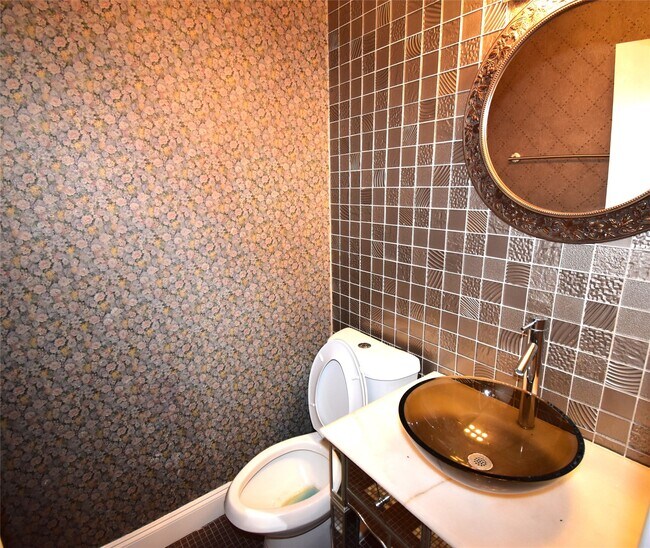 Building Photo - 21022 Creek Edge Ct