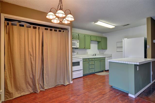 Building Photo - 708 Annapolis Dr