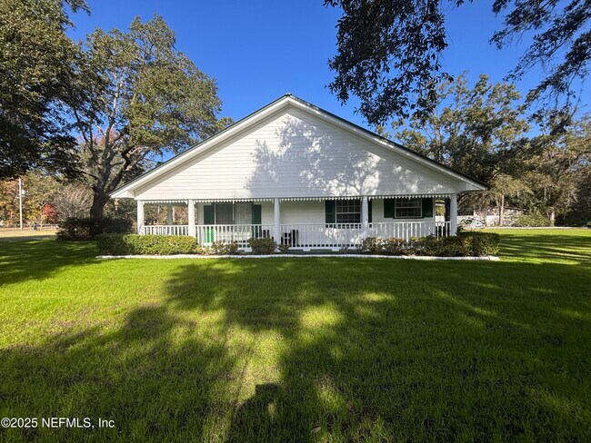 Building Photo - 15813 Butch Baine Dr