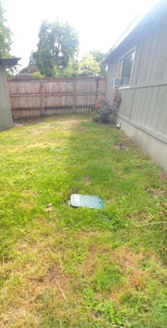 Building Photo - 1701-1701 Allen Creek Rd