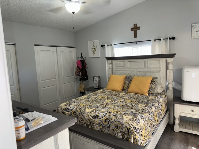 Building Photo - 4666 Witches Hollow Ln