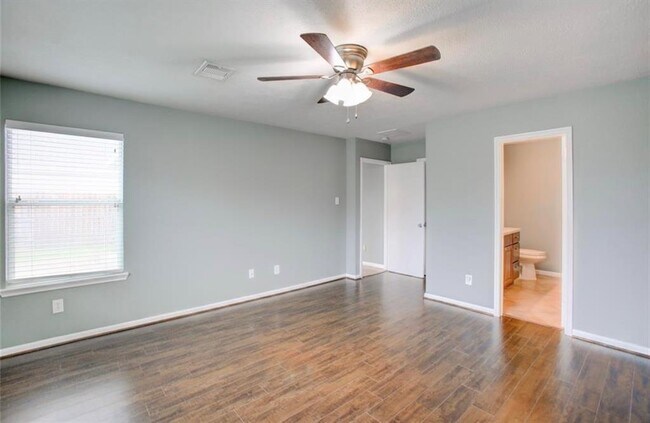 Building Photo - 16407 Grants Manor Ct