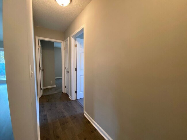 Building Photo - 118 Hydrangea Rd