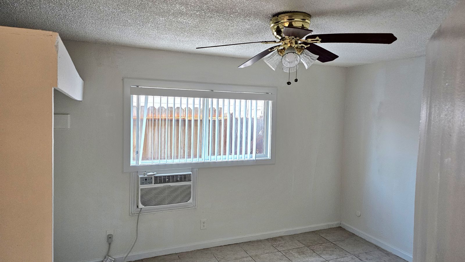 Building Photo - 3445 Altos Ave