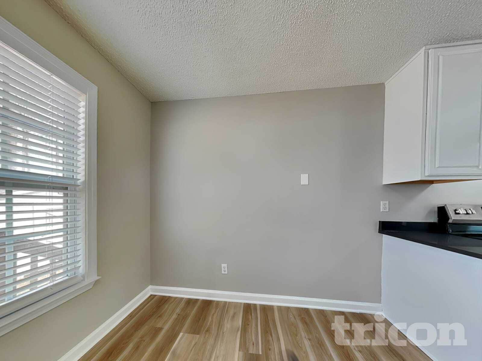 Building Photo - 121 Quiet Refuge Ln