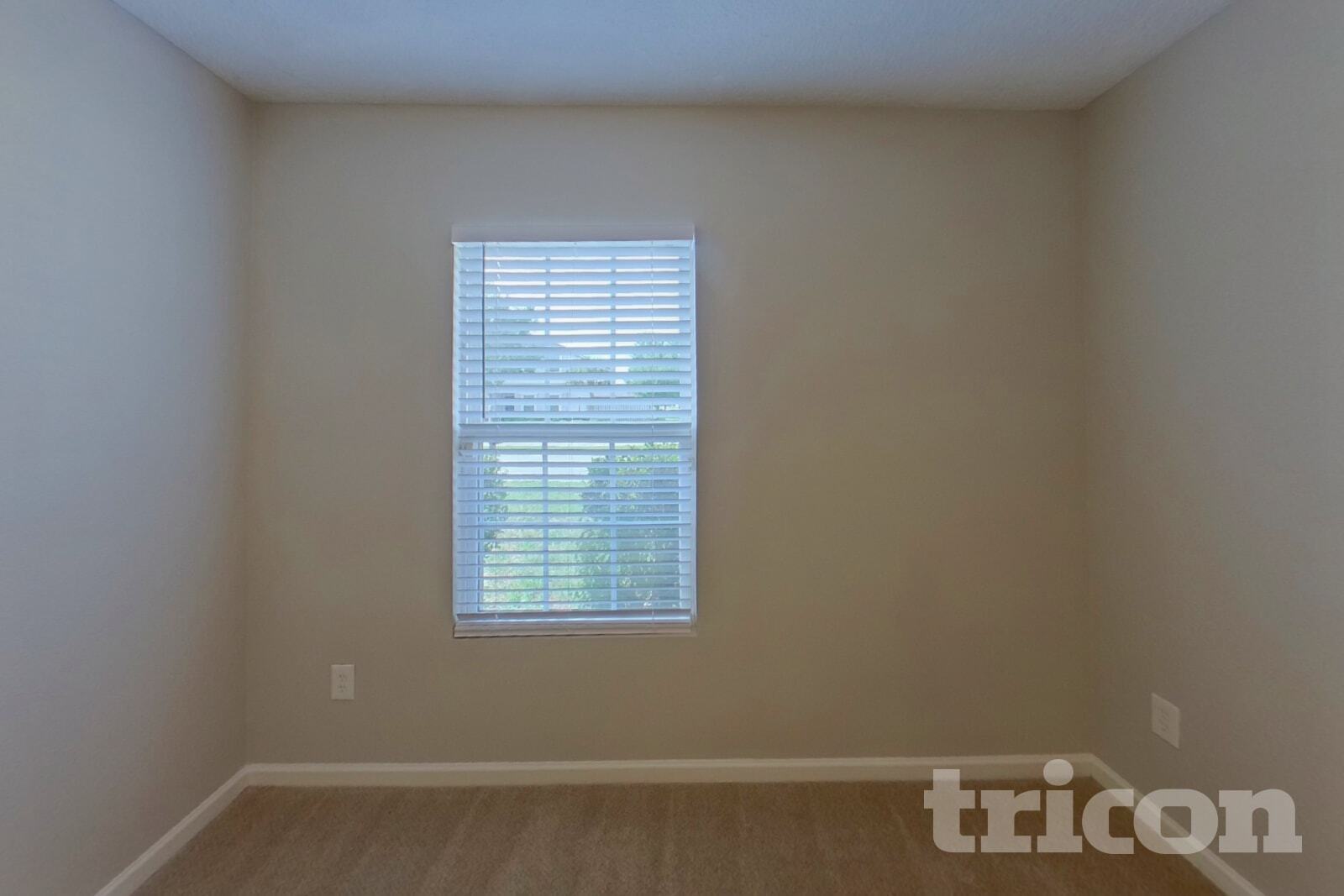 Building Photo - 15180 Bareback Dr