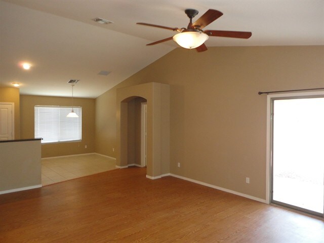 Building Photo - 3764 W Five Mile Peak Dr