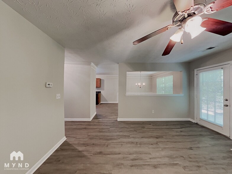 Building Photo - 2429 Wood Bend Ln