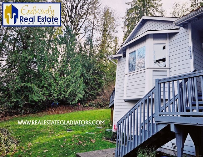 Building Photo - 4 Bed 2.5 Bath in River King Estates - Dog...