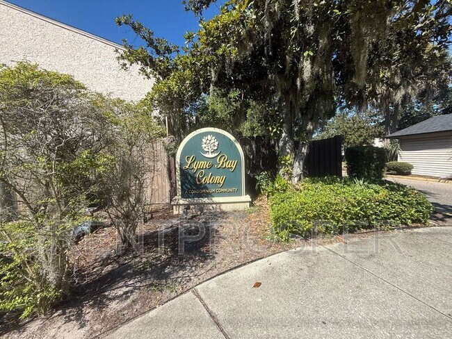 Building Photo - 4046 Shakespeare Rd