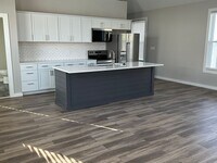 Building Photo - Short term lease. New Construction 4BR/4.5BA Great Location!