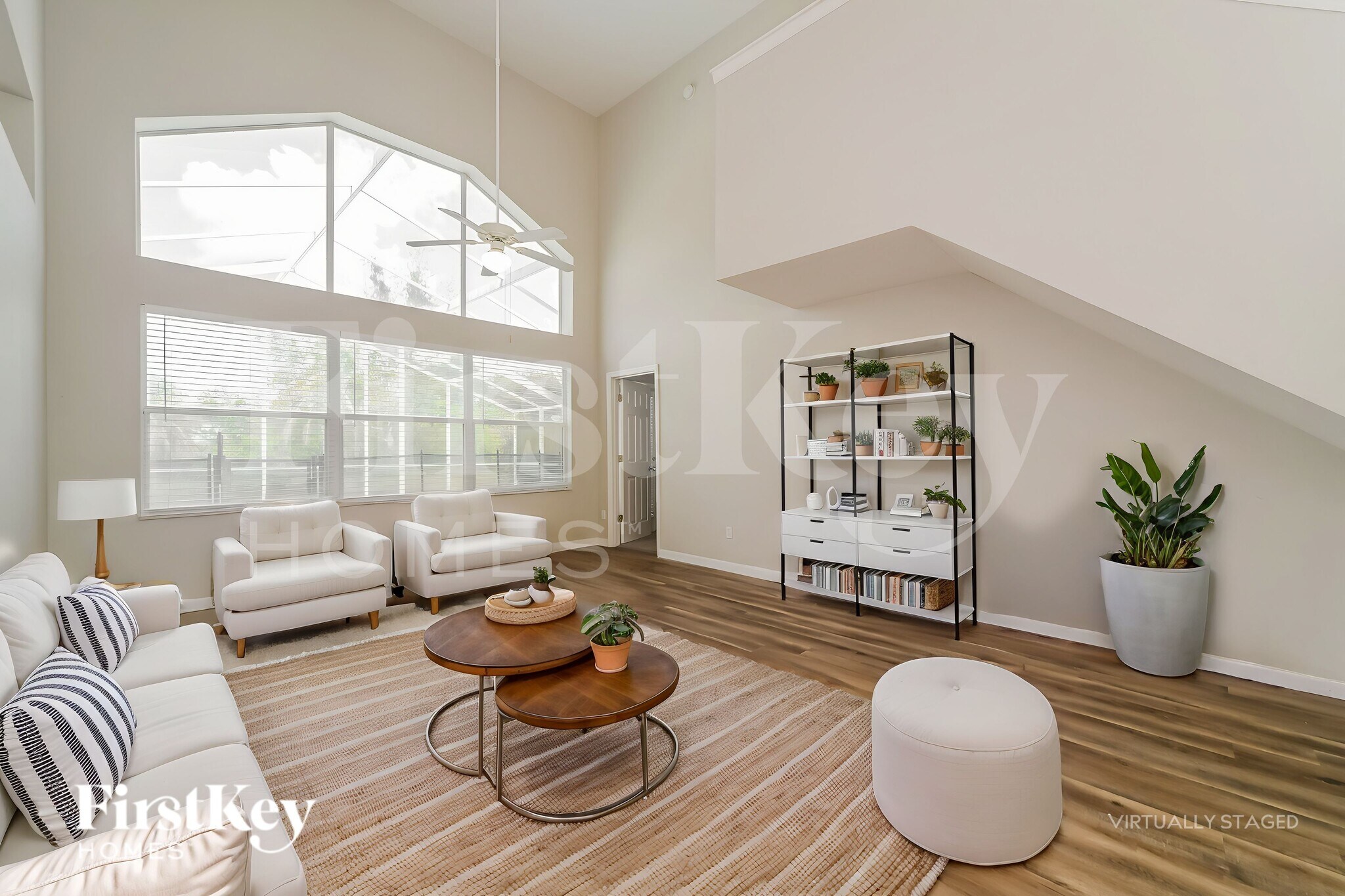 Building Photo - 301 Balmoral Ct