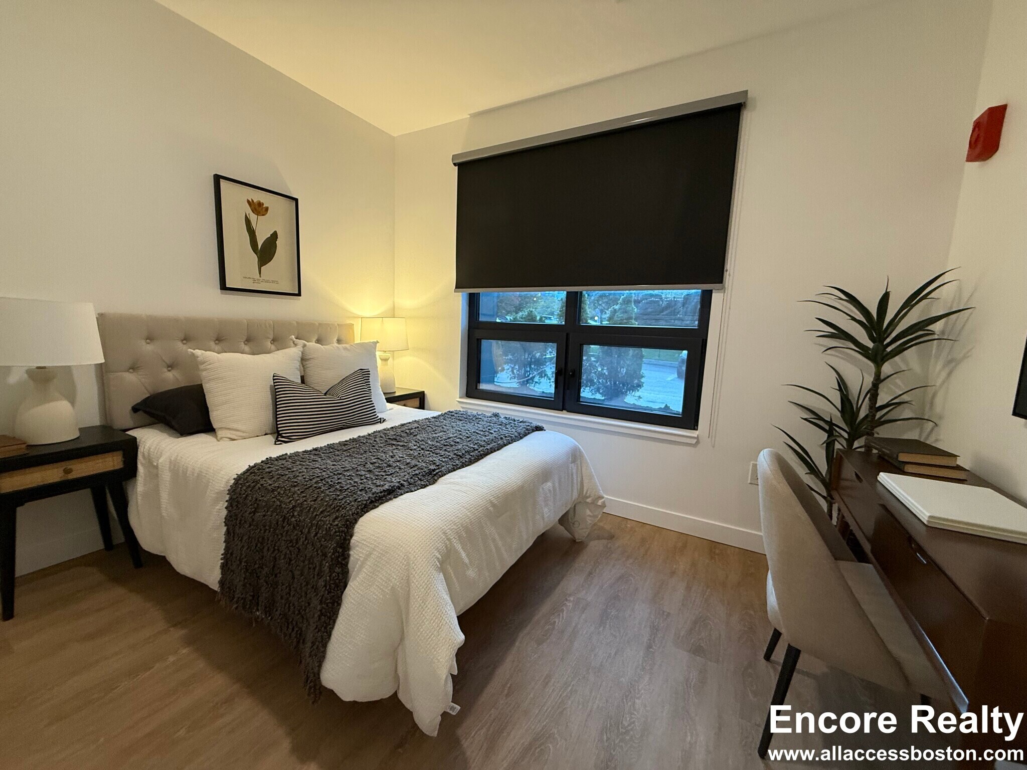 Building Photo - 199 Gardner St