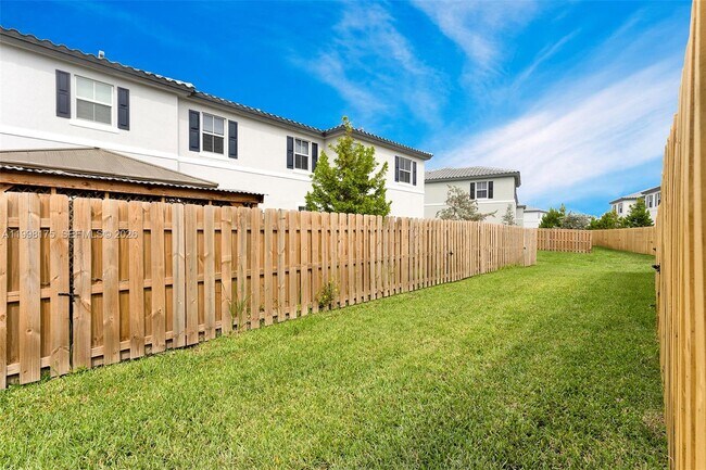 Building Photo - 11925 NW 46th St