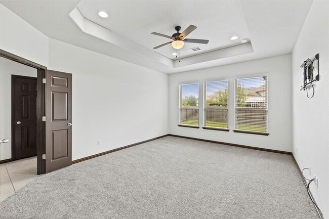 Building Photo - 221 Mandana St