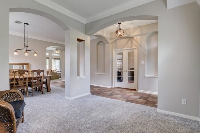 Building Photo - 9127 Morningstar Dr