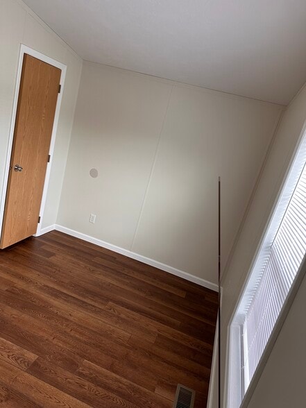 Building Photo - 5 Jacob Dr