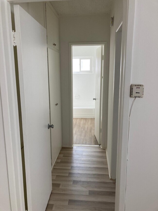 Hall - 11877 Idaho Ave