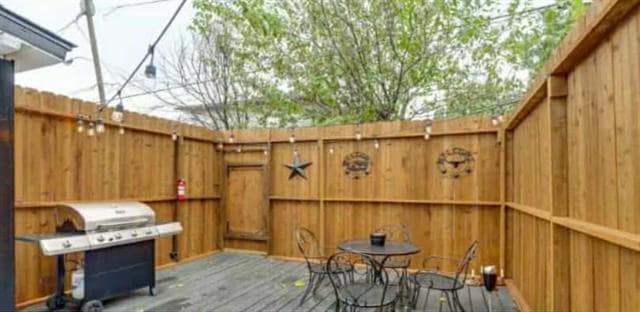 Building Photo - 401 N Polk St