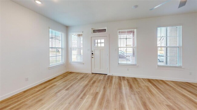 Building Photo - 2907 Parks Mccoy Ln