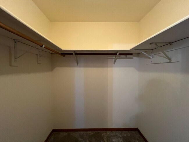 Building Photo - Cozy 1-Bed, 1-Bath Main Level Apartment Wa...