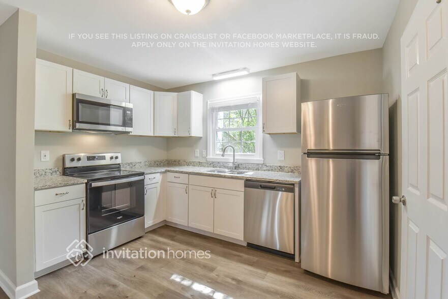 Building Photo - 6221 Old Coach Rd