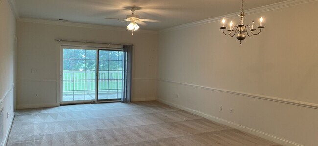 Building Photo - 4878 Luster Leaf Cir