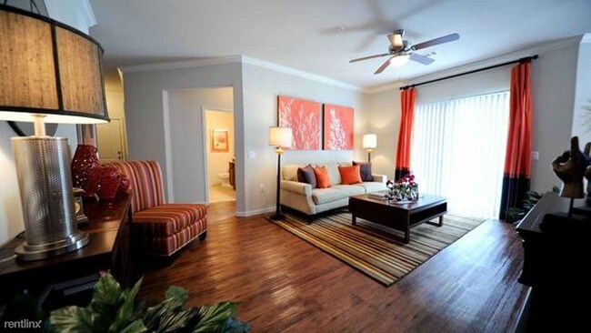 Building Photo - 10851 W Montfair Blvd