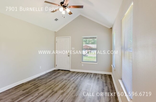 Building Photo - 7901 Burnelle Dr