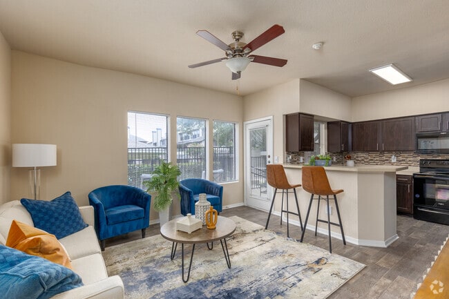 Interior Photo - Country Club