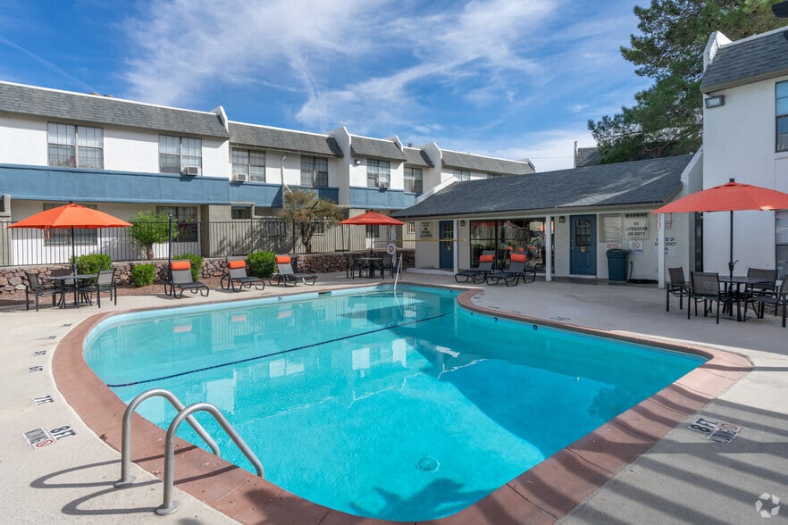 Primary Photo - Pear Tree Apartments