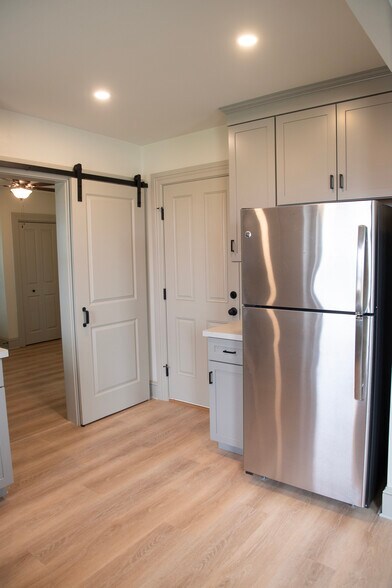 Building Photo - 2493 Mount Joy Rd