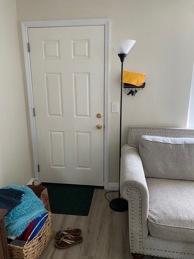 Building Photo - 2308 Clark Ln