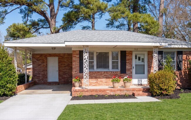 Building Photo - 512 Boundary Ln