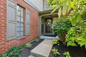Building Photo - 1608 Shady Cove Ln
