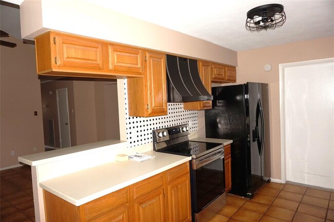 Building Photo - 3718 Glade Forest Dr