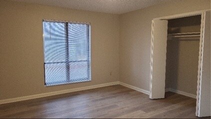 Building Photo - 146 Summerview Dr